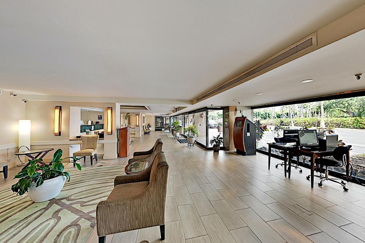 호놀룰루 Aqua Palms Waikiki Ocean View Lanai Parking Included 아파트 외부 사진